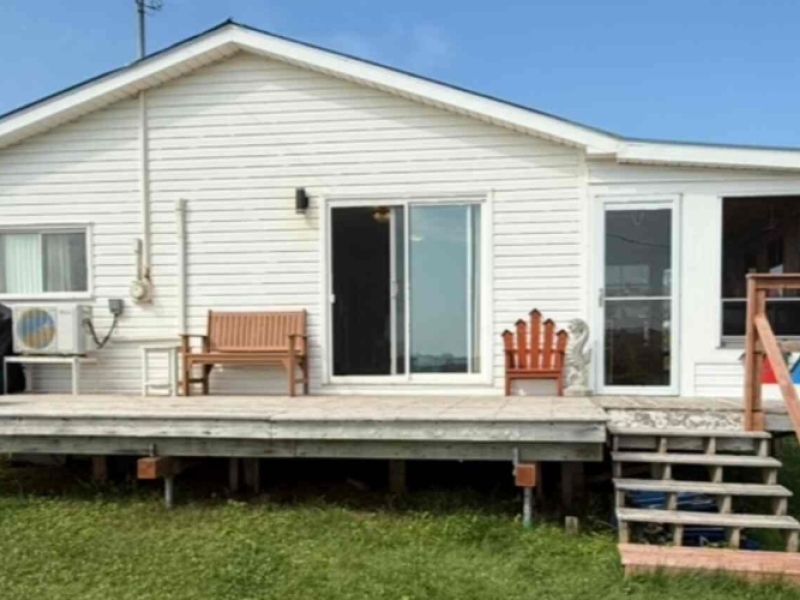 The Seahorse on Salt Spray Cottage Rental