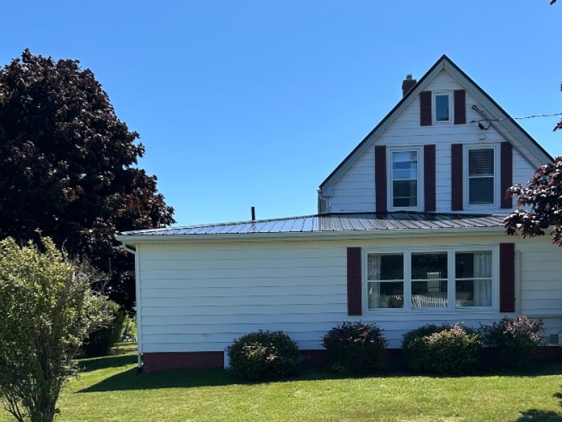 Farshore Farmhouse