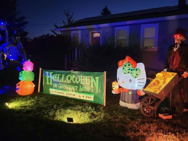 Halloween on Cresent Lane