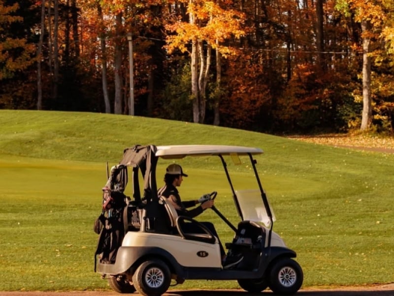Late Fall Stay & Play Package