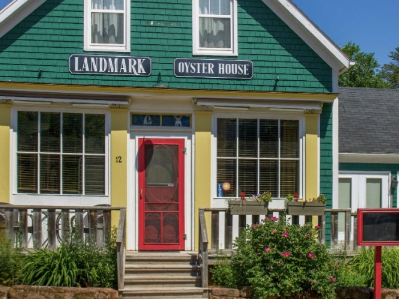 Landmark Oyster House