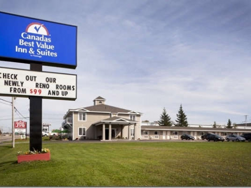 Canadas Best Value Inn & Suites