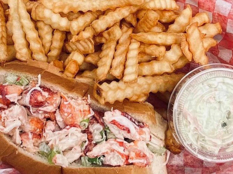 Deckers Dairy Bar & Grill Cornwall