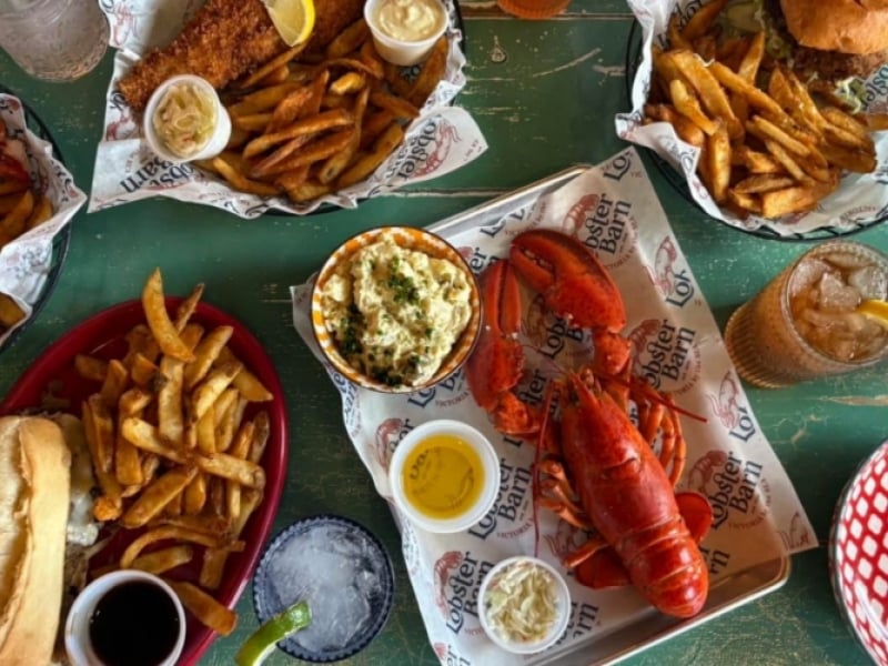 Lobster Barn Pub & Eatery