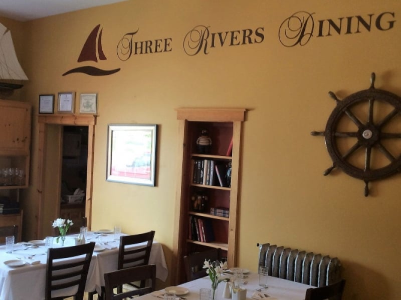 Georgetown Historic Inn – Three Rivers Dining