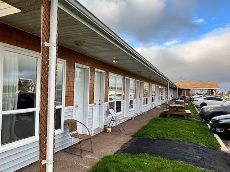 Anchor Motel & Suites