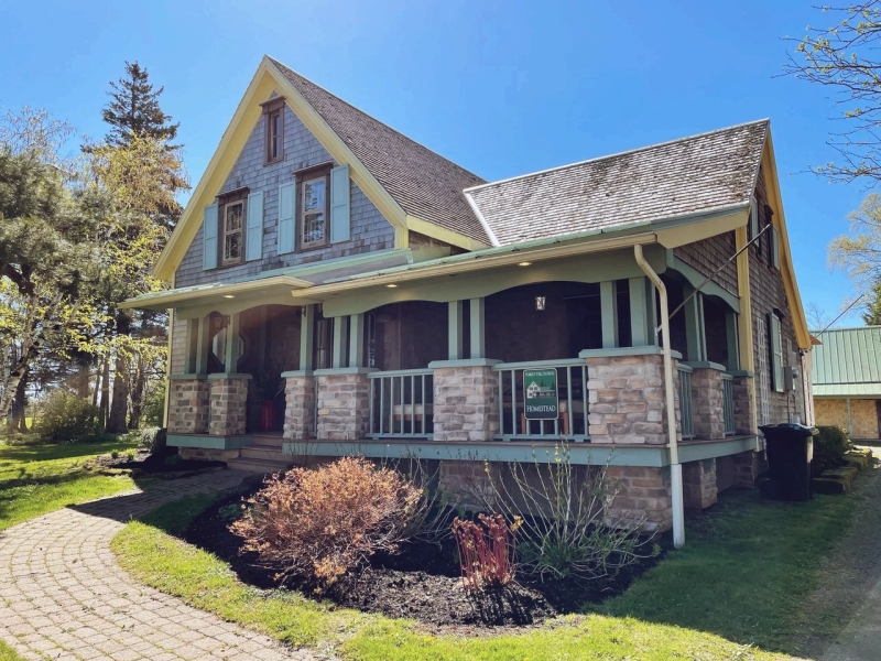 Avonlea Forest Hill Cottages