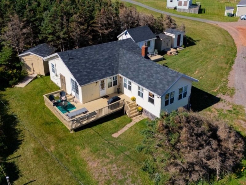 Beachfront Sunrise Cottage