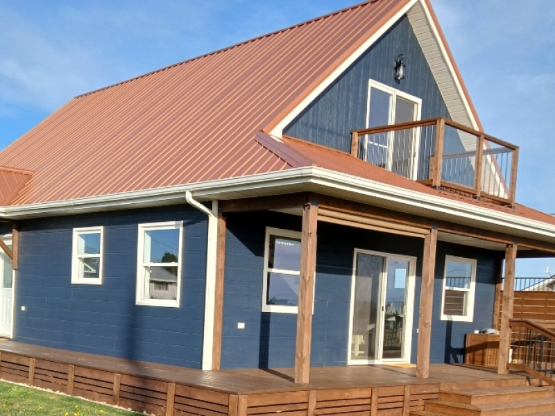 Copper Seabreeze Cottage