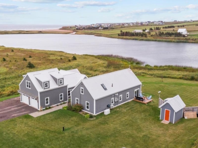 Cousins Seaside Cottage