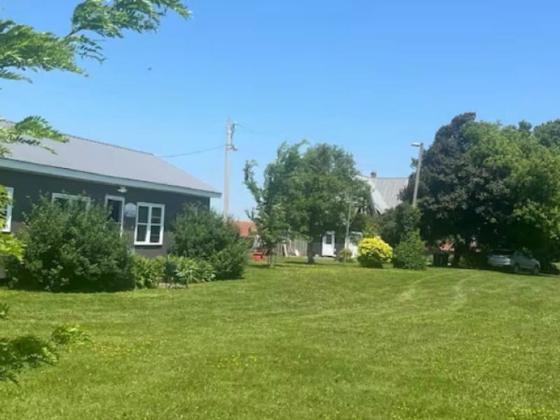 Esthers Cottage