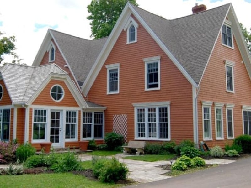 FarmHouse Inn PEI and Cottages