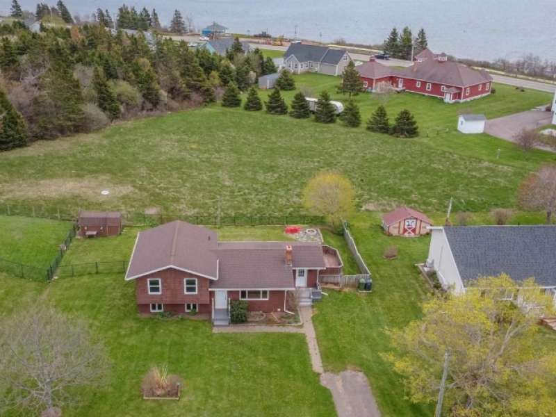 30 Simon Dr