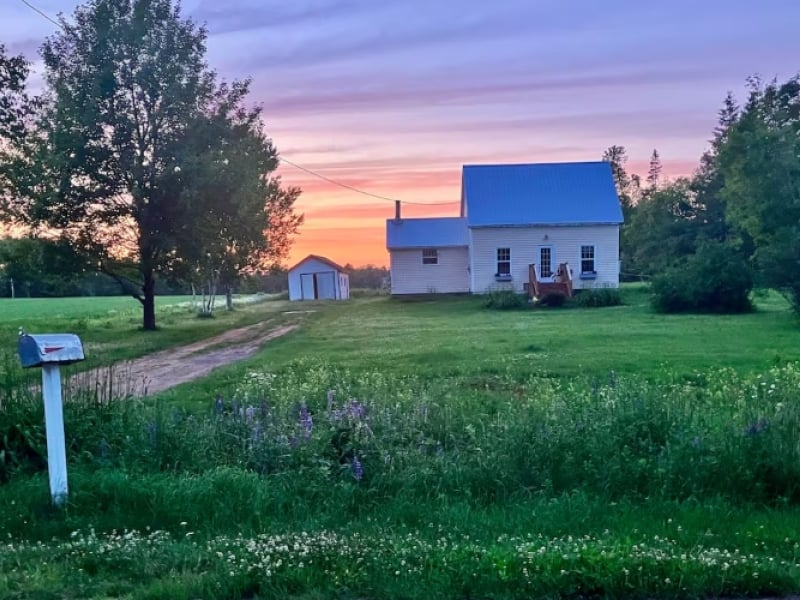 Red Hollow Country Cottage