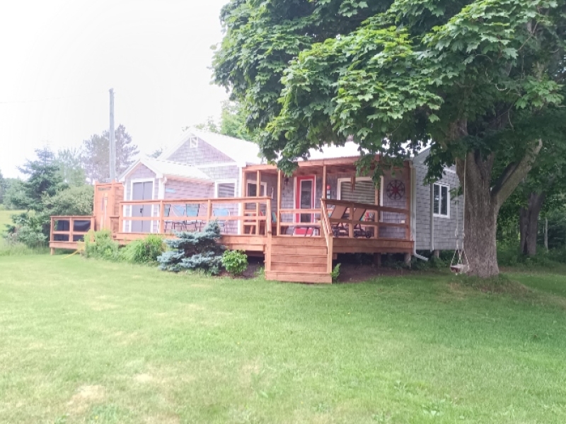 The Cottage at Back Beach