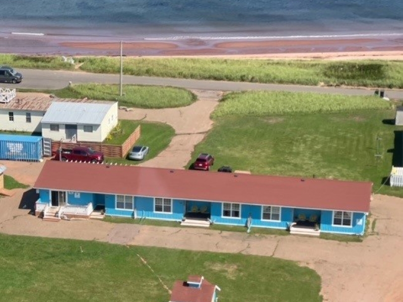 Sirens Beach Motel