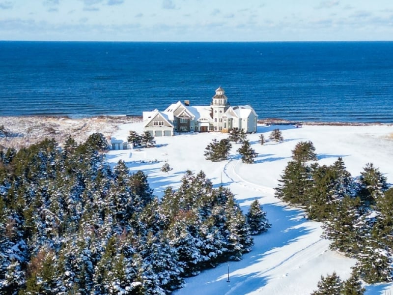 MacDonald Holiday Rentals