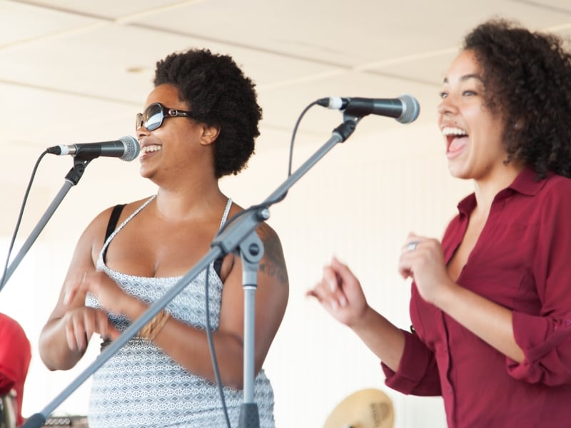 Two Singers, Cloggeroo Festival