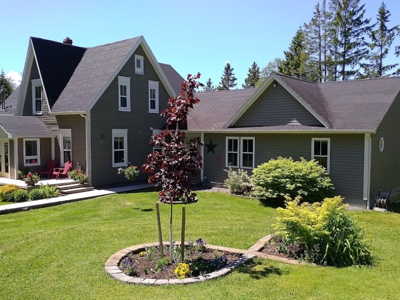 Brookside Manor