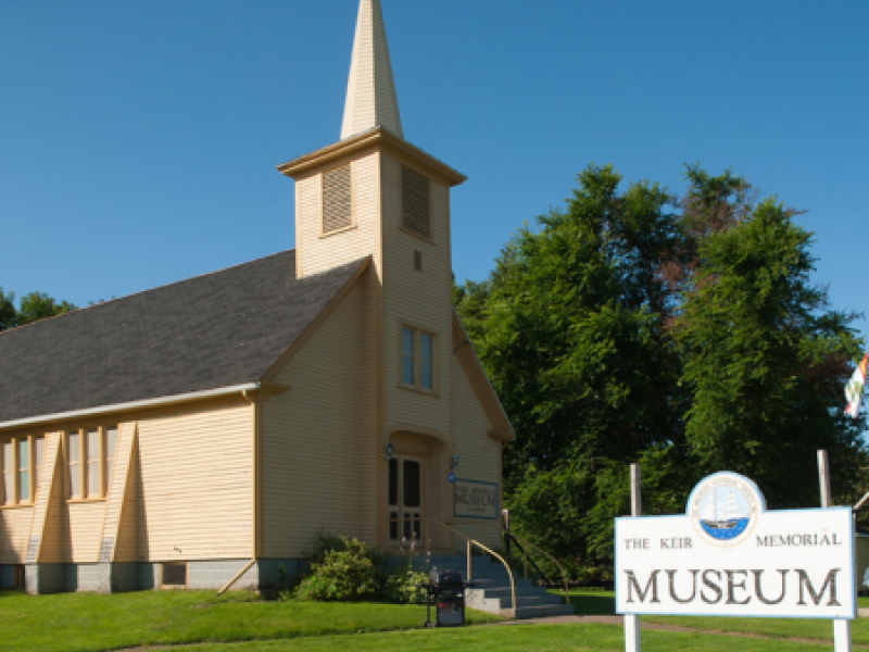 Exterior view of Keir Memorial Museum in summer