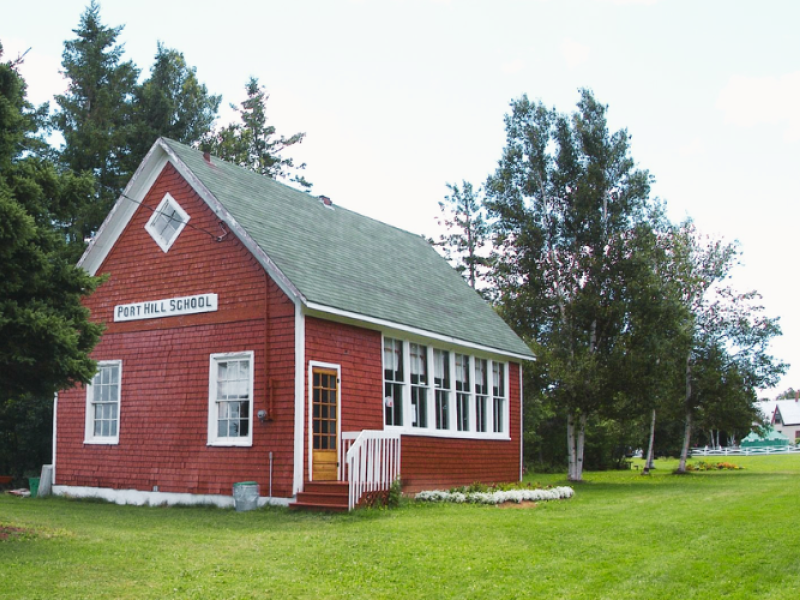 Exterior view of Port Hill School at Green Park in summer