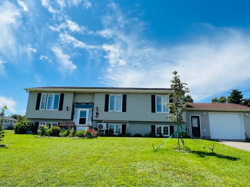 Exterior photo of the two story Eden Rosa Home
