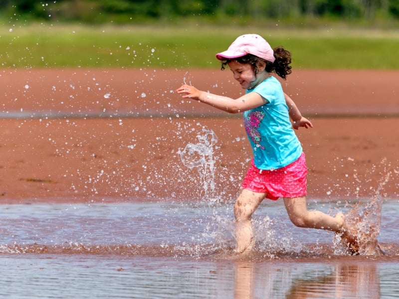 Girl, beach, playing, splash