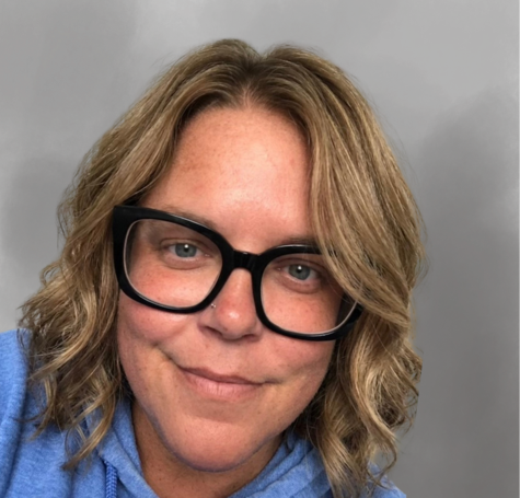 Head shot of Amanda Pollak