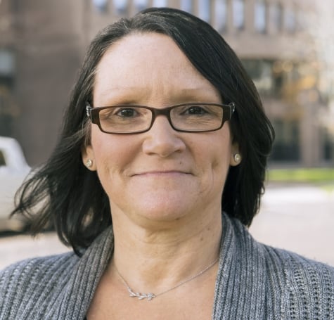 Head shot of Kelly Richard