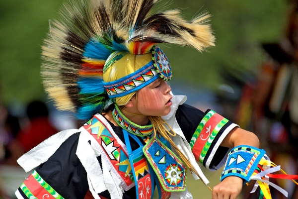 Mi'kmaq Pow Wow, performer, beadwork, traditional clothing