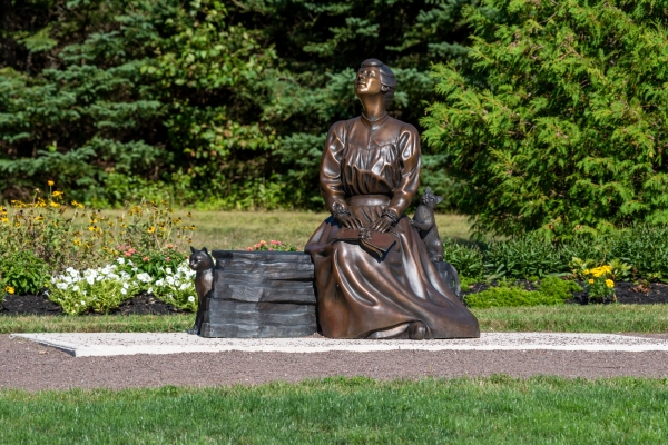 Lucy Maud Montgomery Statue