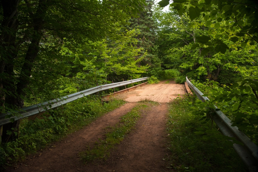 Walls Road Scenic Road dark