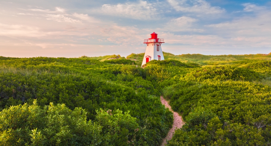 St. Peters-Harbour, Lighthouse, grass, sky