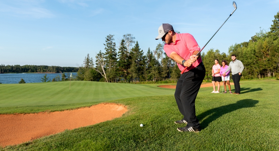 Golf Dundarave, golfer, sand, group