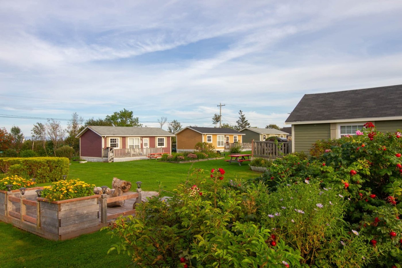 Gardens at Avonlea Cottages in foreground and numerous cottages in backgound