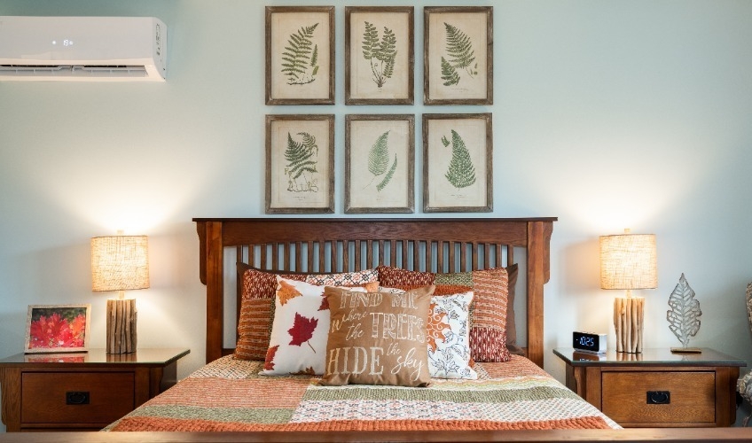 Baker Shore B&B Image of Forest guest room at Baker Shore B&B