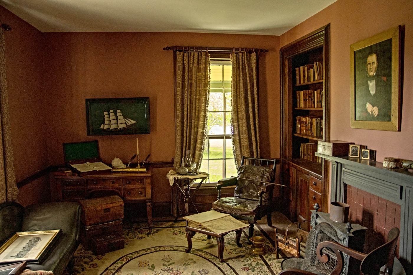 Interior view of sitting room at Green Park