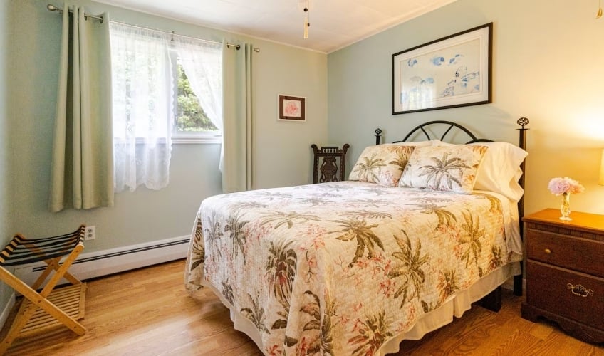 Heron's Nest Sanctuary bedroom