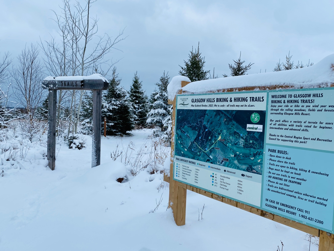 Sign at entrance to New Glasgow trails