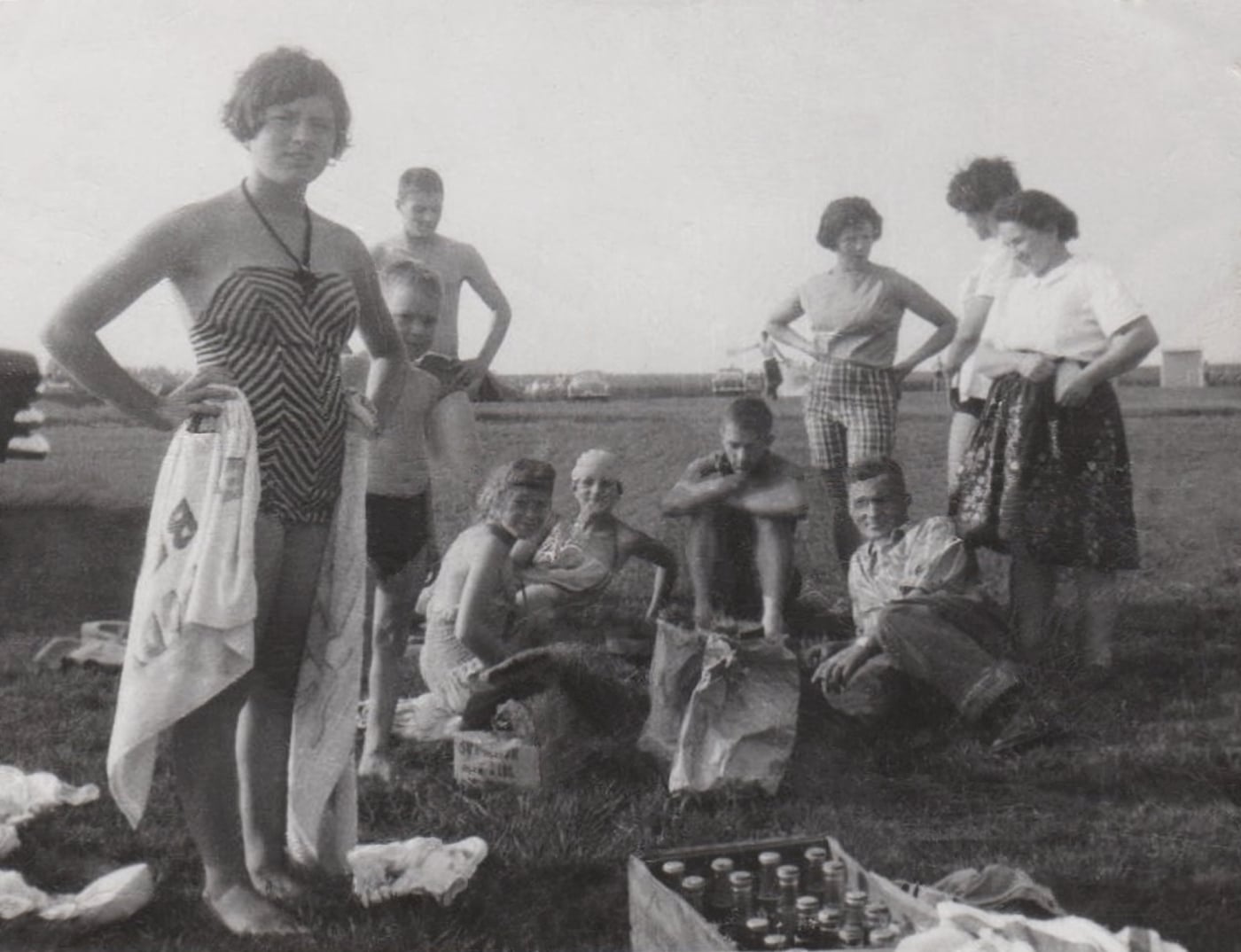 Vintage photo of picnic at Red Point